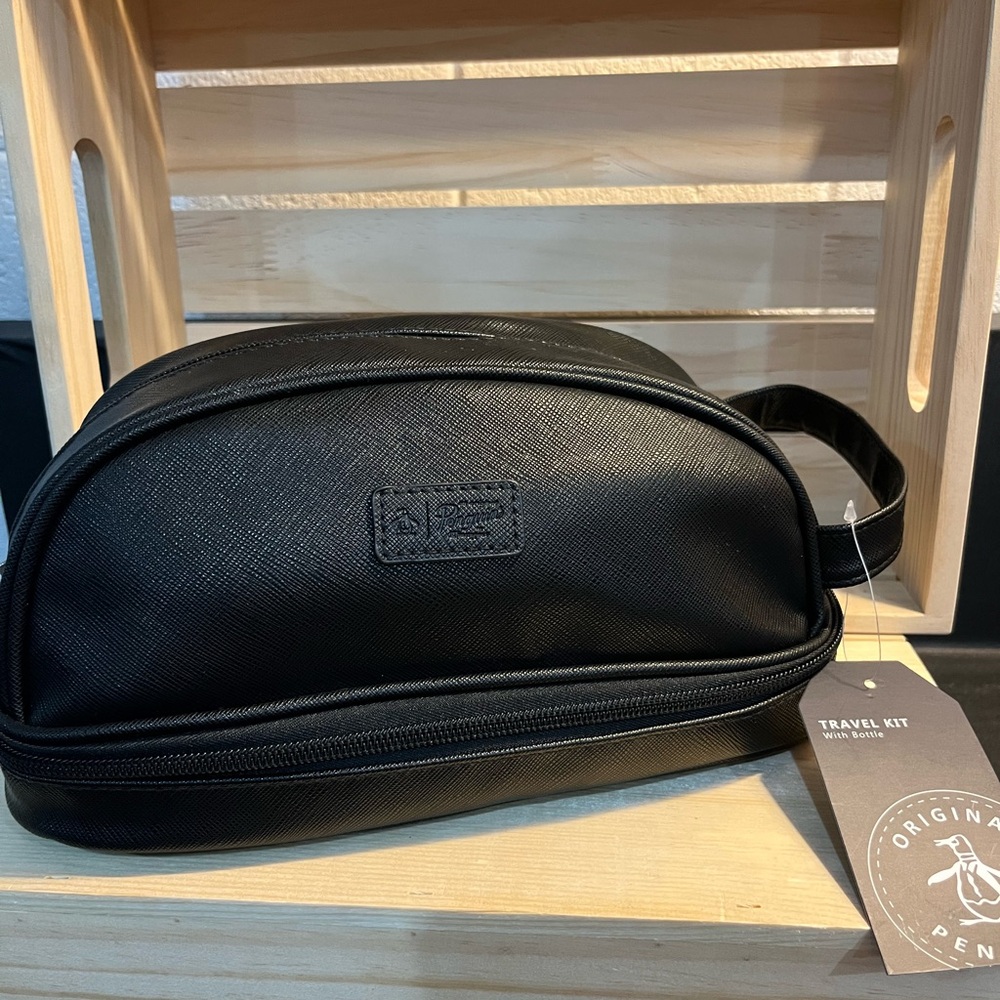 Original penguin Black Men's Travel Kit - Picture 1 of 4